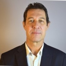 Impacto de la Educación Continua en la Formación de Talento, IA y KPIs 