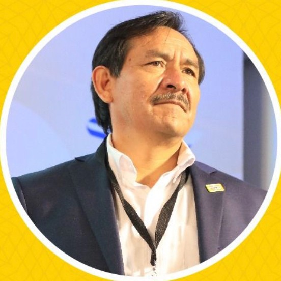 Impacto de la Educación Continua en la Formación de Talento, IA y KPIs 