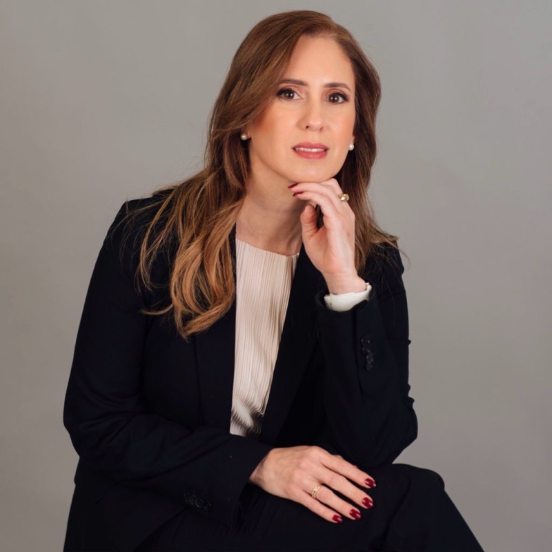 Impacto de la Educación Continua en la Formación de Talento, IA y KPIs