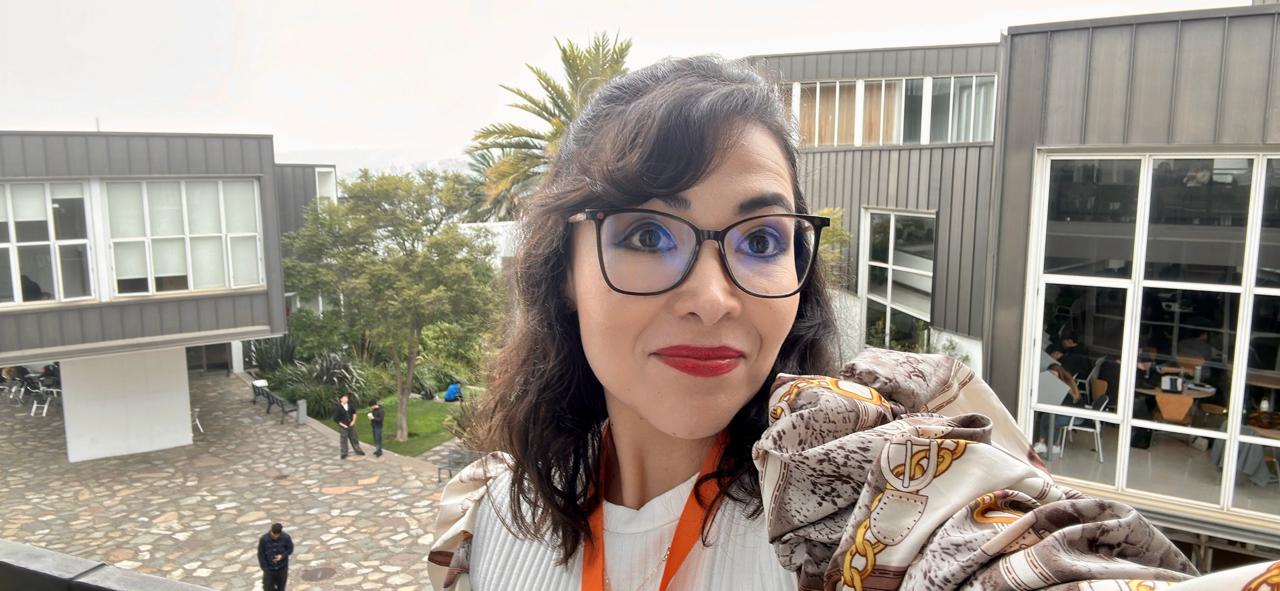 Quisiera agradecerles por todas las gestiones realizadas y por brindarme la oportunidad de participar en el Diplomado en Eventos Masivos de la Universidad Anáhuac.<br> He culminado satisfactoriamente el programa y puedo afirmar que ha sido una experiencia sumamente enriquecedora, tanto a nivel profesional como personal. <br>Les agradezco sinceramente la confianza y la oportunidad de formar parte de esta valiosa experiencia académica.<br><br><br><br>